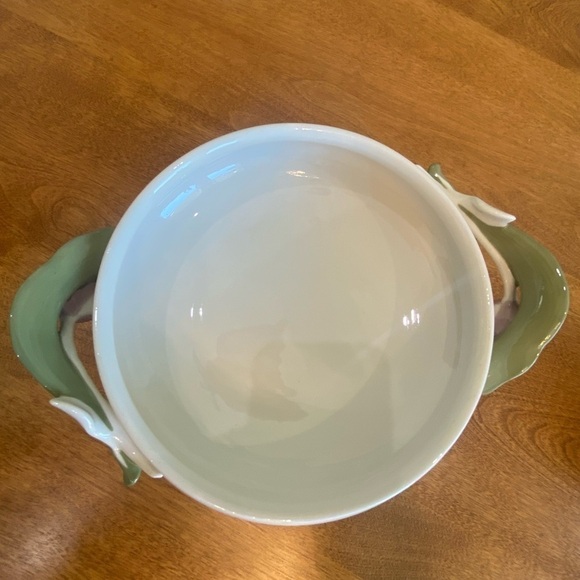 Goebel W Germany Vintage White  Porcelain w/Tulip Handle Dinnerware Serving Bowl - Picture 9 of 15